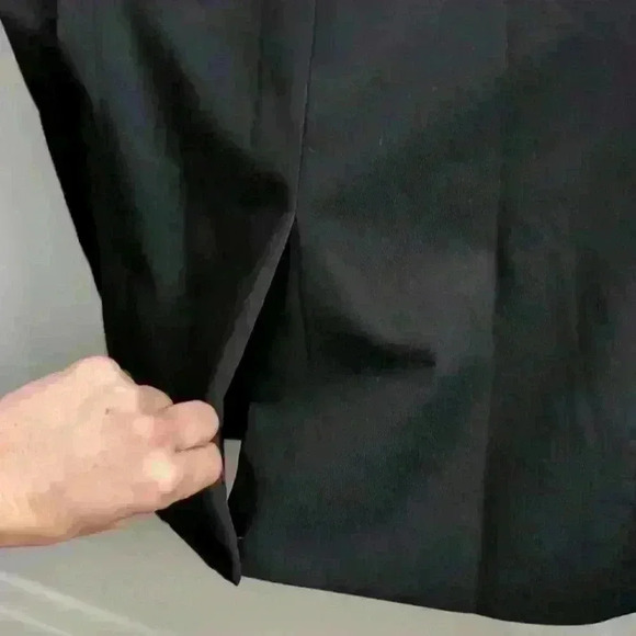 PAUL JONES | Men's  Black Two Button Down Long Sleeved Fitted Sports Blazer - Picture 9 of 9